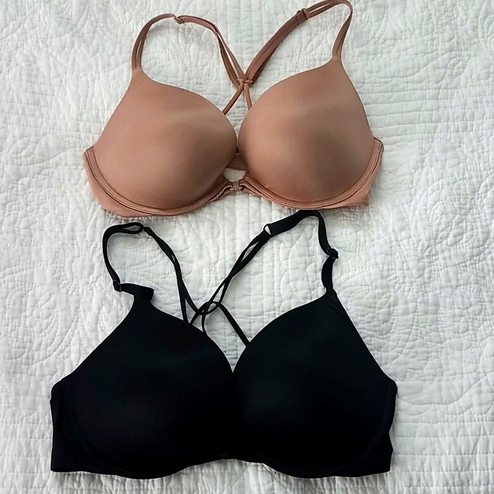 2 Victoria's Secret Very Sexy Racerback Bras 34D